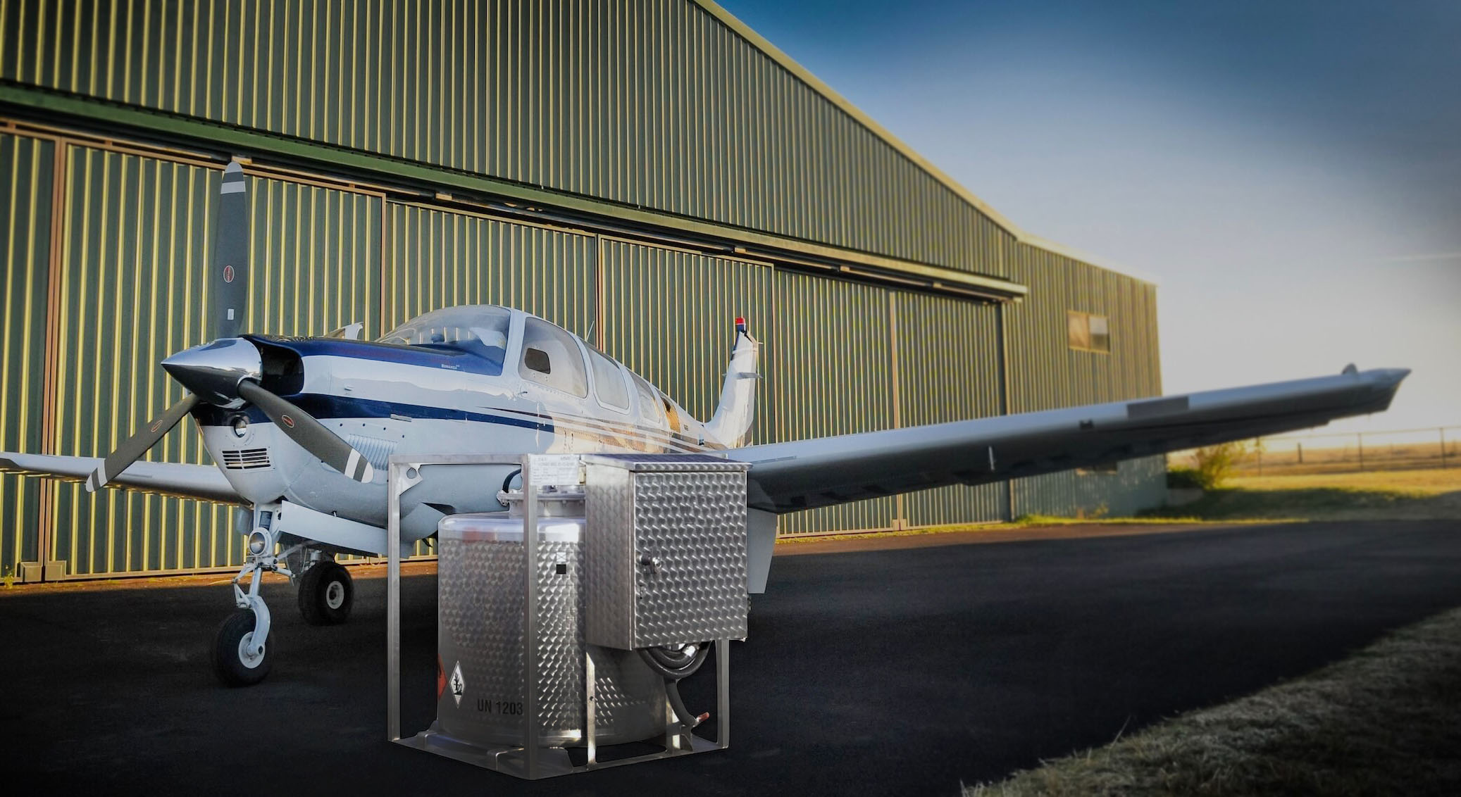 Transport und die Betankung von Transportmitteln die mit dem Kraftstoff AvGas betrieben werden 3